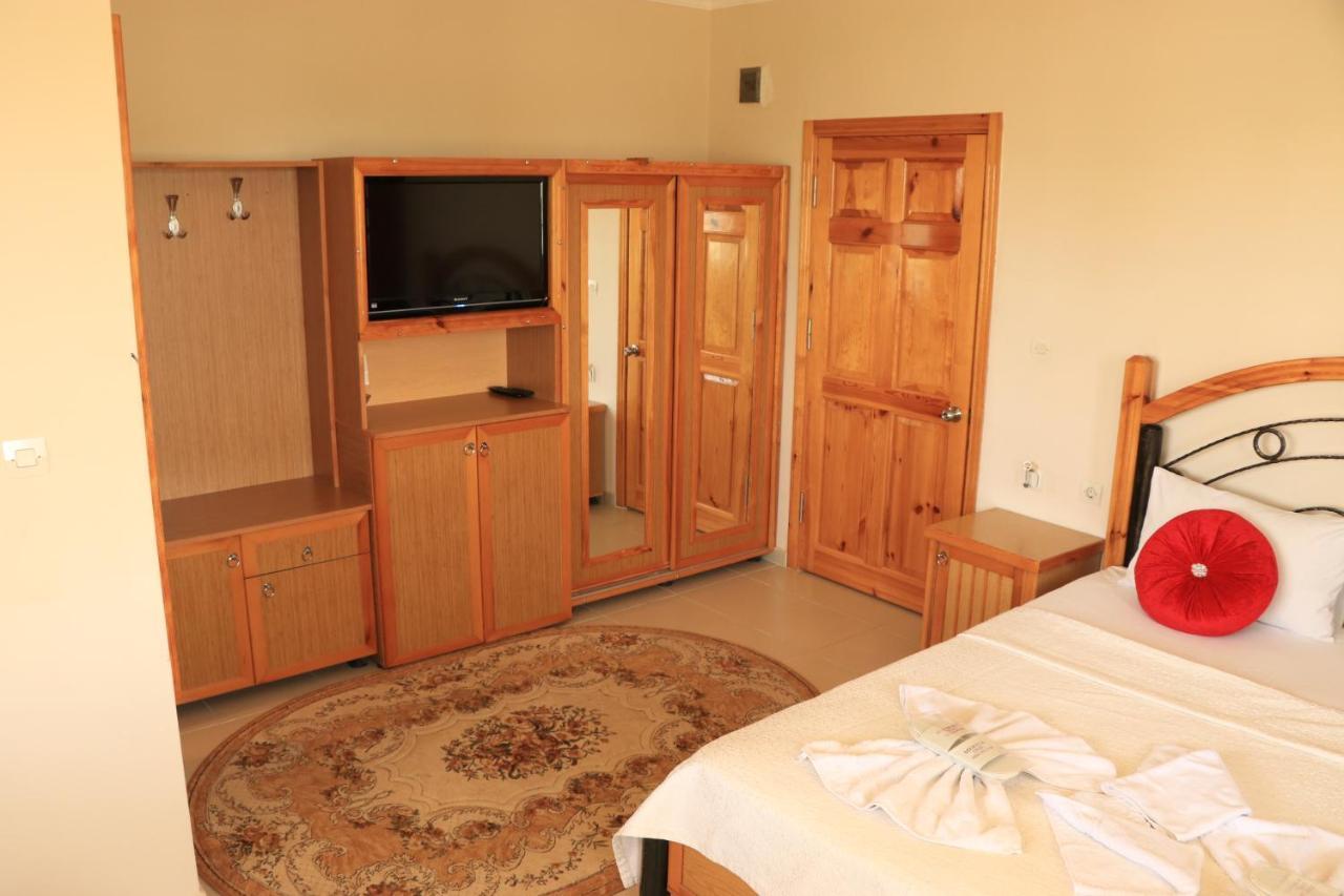 Mertur Hotel Çiftlikköy 외부 사진